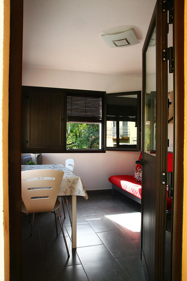 Carmelita Aparthotel Sant Privat de Bas Bilik gambar